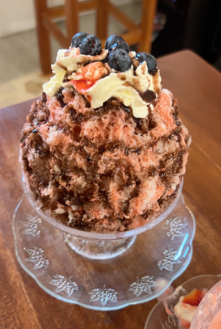 Shuga Beibi Davao serves Japanese Kakigori